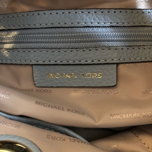 NWT Michael Kors Shoulder Bag - Dusty Blue - Picture 5 of 8